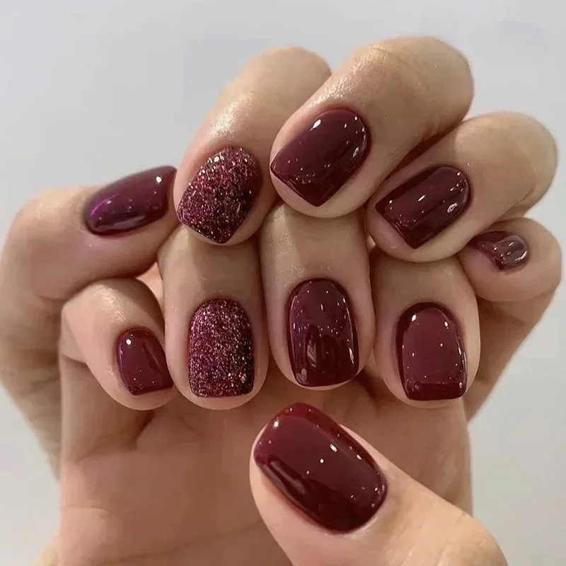 Nail Art Red Wine - 24 stuks/set korte effen wijnrode nep